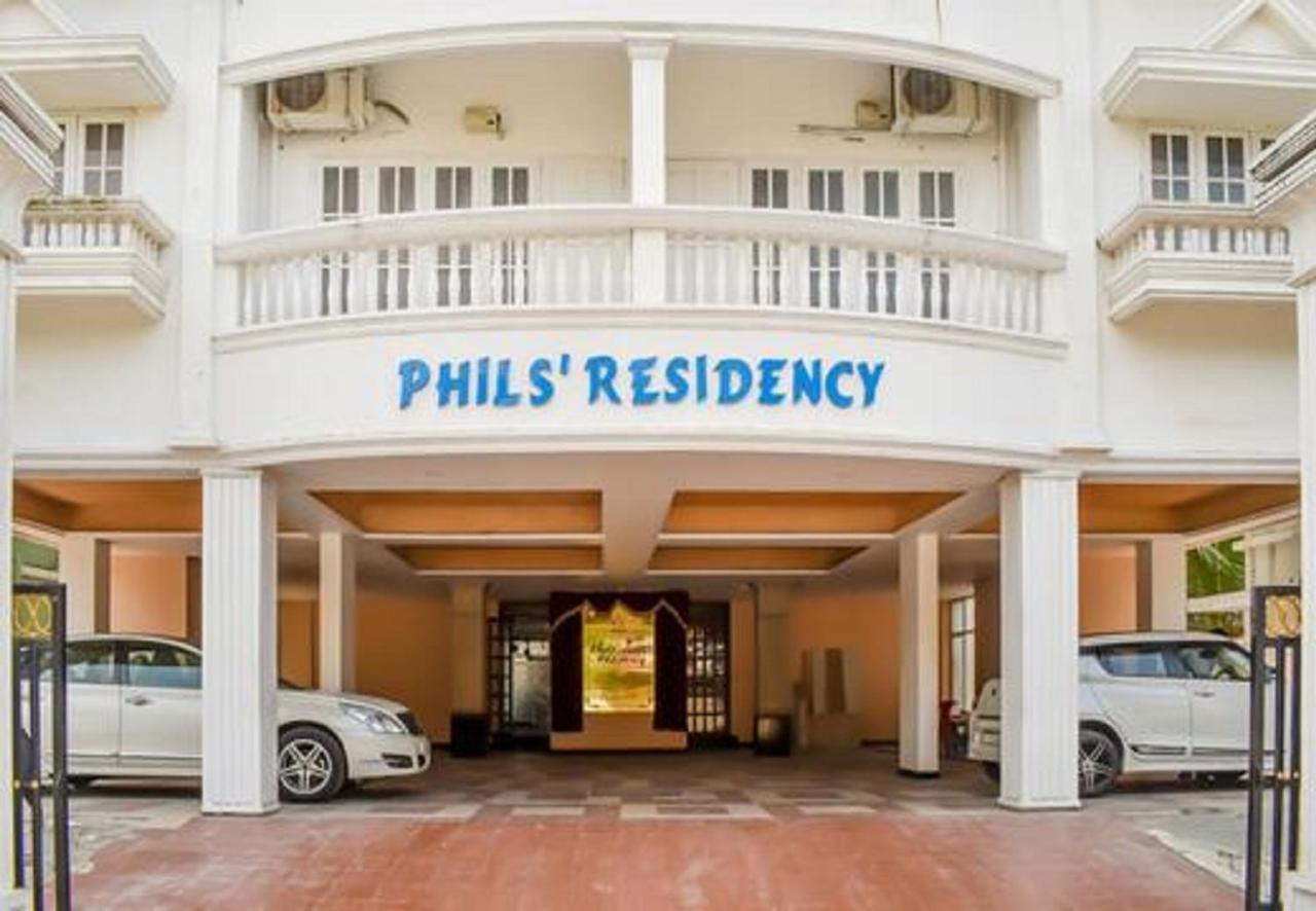 Phils' Residency & Banquets Hotel Kochi Eksteriør billede