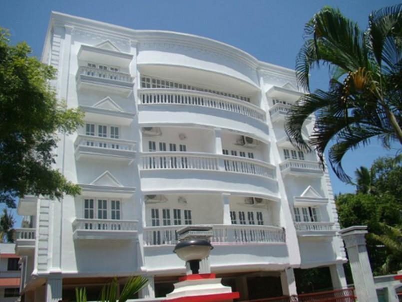 Phils' Residency & Banquets Hotel Kochi Eksteriør billede